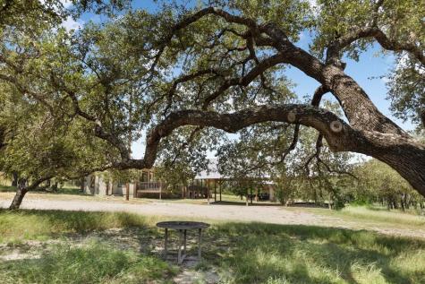 434 Gold-schaefer Road Fredericksburg TX 78624