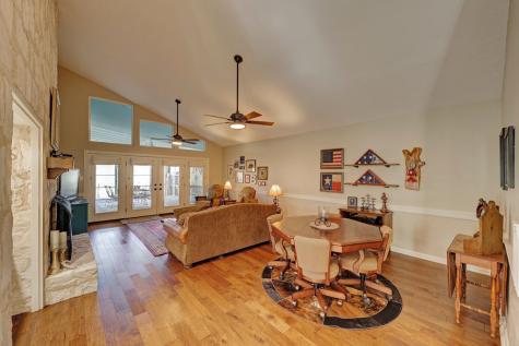 356 Englewood Drive Kerrville TX 78028
