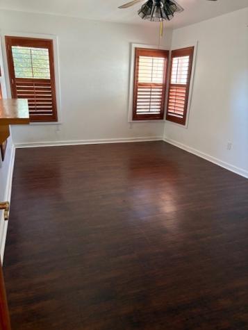 300 Westminster Kerrville TX 78028