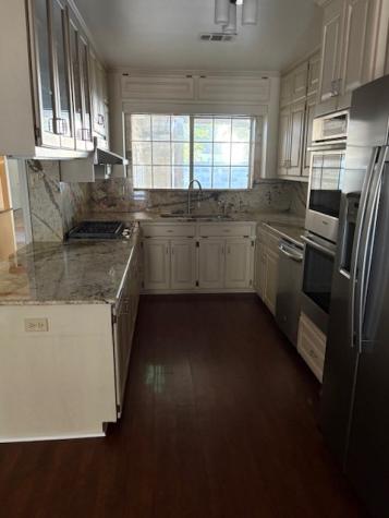 300 Westminster Kerrville TX 78028