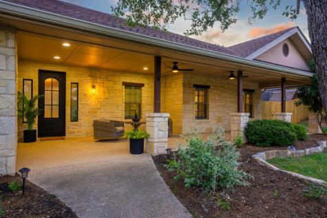 140 Oakhampton Trail Ingram TX 78025