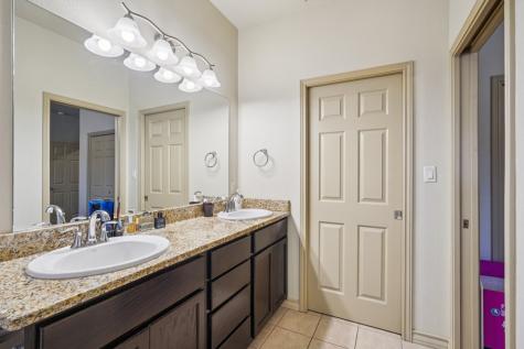 2312- D Sailing Way Kerrville TX 78028