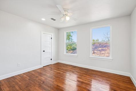 1513 Jefferson Street Kerrville TX 78028
