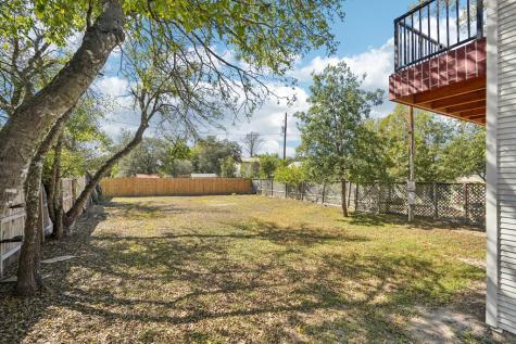 1513 Jefferson Street Kerrville TX 78028