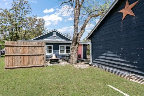 605 Robinson Avenue Kerrville TX 78028