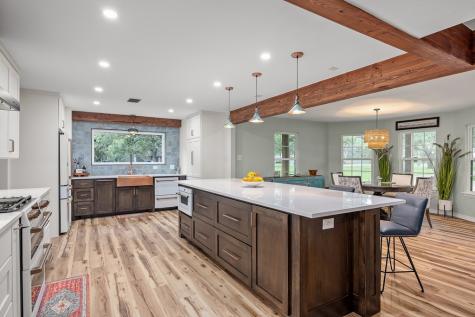 305 Oak Wood Road Kerrville TX 78028