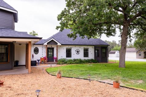 305 Oak Wood Road Kerrville TX 78028