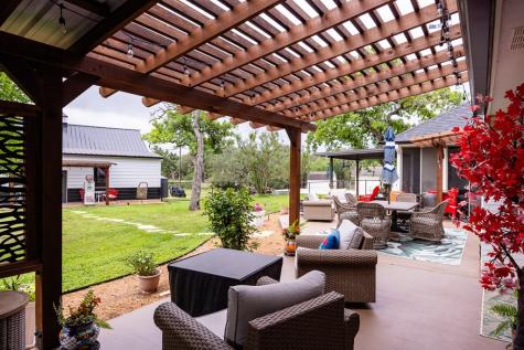 305 Oak Wood Road Kerrville TX 78028