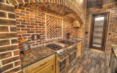 200 Skippin Stone Lane Concan TX 78838