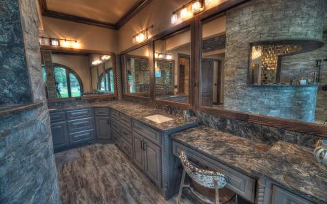 200 Skippin Stone Lane Concan TX 78838