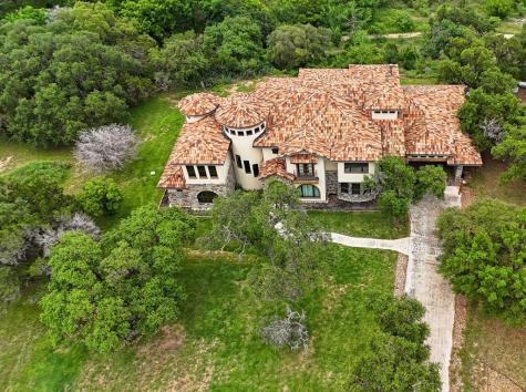200 Skippin Stone Lane Concan TX 78838
