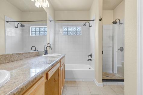 1904 Weston Loop Kerrville TX 78028