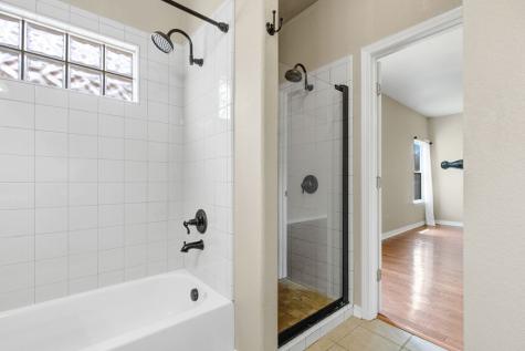 1904 Weston Loop Kerrville TX 78028