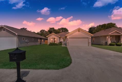 1904 Weston Loop Kerrville TX 78028