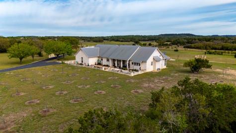 360 Bluff Creek Road Center Point TX 78010