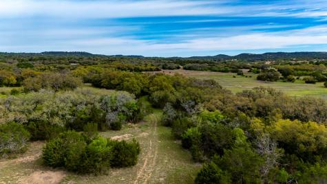 360 Bluff Creek Road Center Point TX 78010
