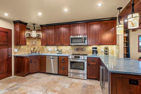 250 Hidden Hills Ranch Road Camp Verde TX 78010