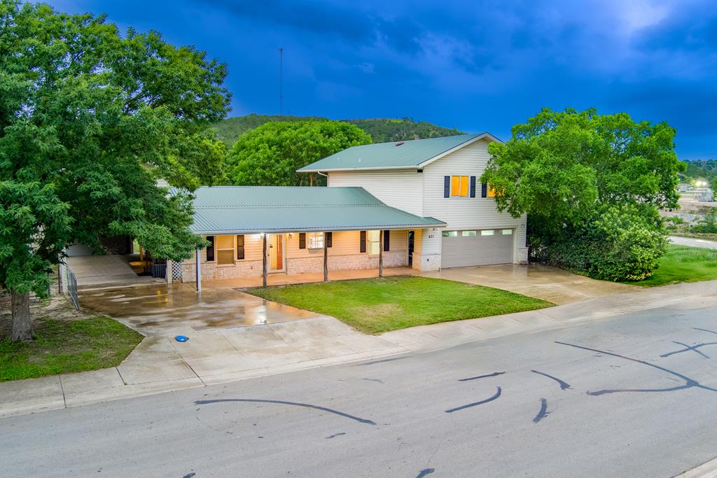 621 Guadalupe Street Kerrville TX 78028