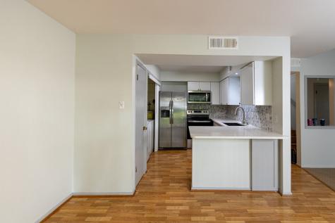 1905#121 West Lane Kerrville TX 78028