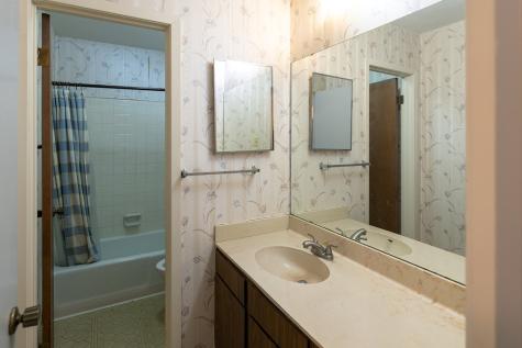 1905#121 West Lane Kerrville TX 78028