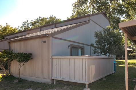 1905#121 West Lane Kerrville TX 78028