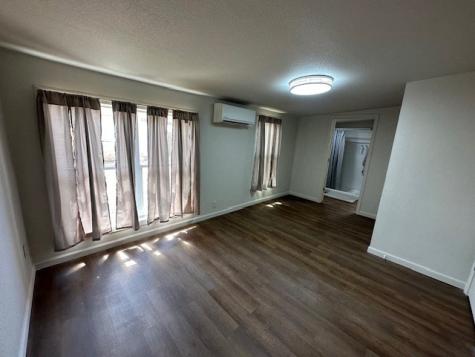 109 Leon Street London TX 76854