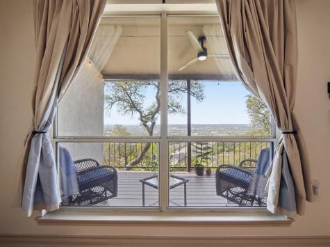 1044 Edinburgh Kerrville TX 78028