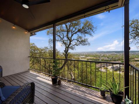 1044 Edinburgh Kerrville TX 78028