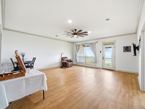 1044 Edinburgh Kerrville TX 78028