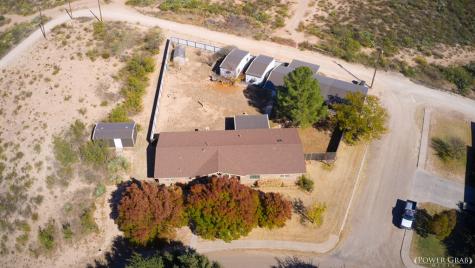 1105 Mustang Lane Mccamey TX 79752
