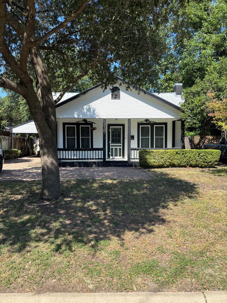 1209 Park Street Kerrville TX 78028