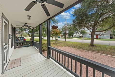 1209 Park Street Kerrville TX 78028