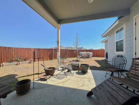 1048 Roanoke Lane Kerrville TX 78028