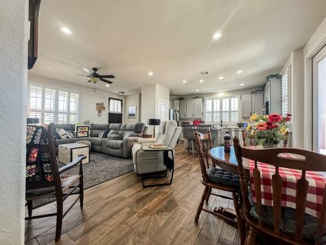 1048 Roanoke Lane Kerrville TX 78028