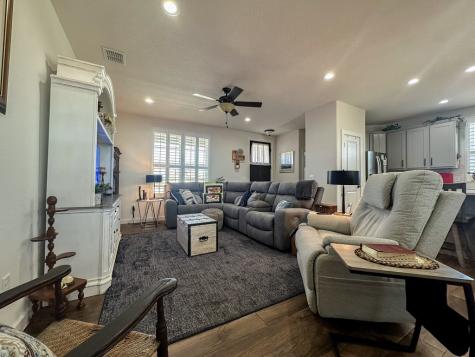 1048 Roanoke Lane Kerrville TX 78028