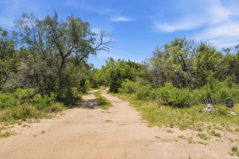423 Kahn Drive Rio Frio TX 78879