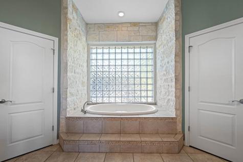 326 River Valley Road Ingram TX 78025