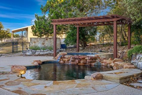 326 River Valley Road Ingram TX 78025