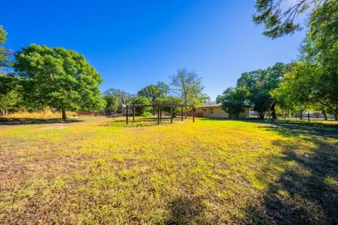 133 Royal Oaks Road Kerrville TX 78028