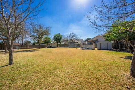 613 Harper Road Kerrville TX 78028