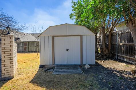 613 Harper Road Kerrville TX 78028