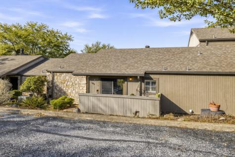 1805-102 West Lane Kerrville TX 78028
