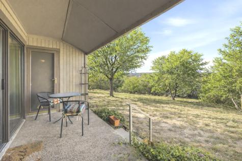 1805-102 West Lane Kerrville TX 78028