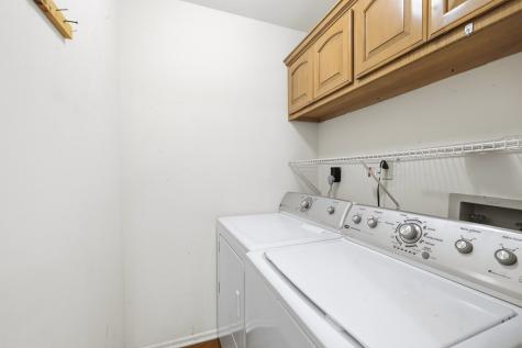 1805-102 West Lane Kerrville TX 78028