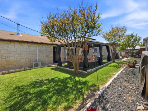 103 Fawn Run Kerrville TX 78028