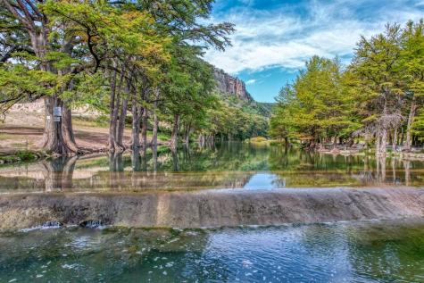 1189 County Road 350 Concan TX 78838