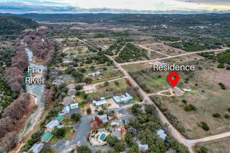 1189 County Road 350 Concan TX 78838