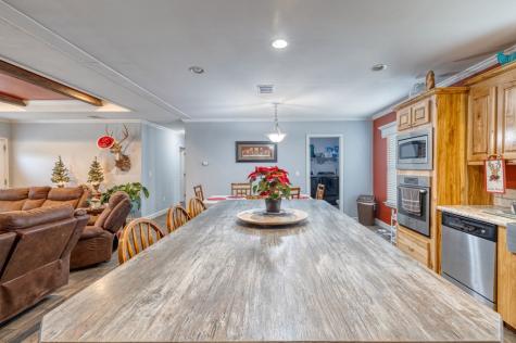 1189 County Road 350 Concan TX 78838