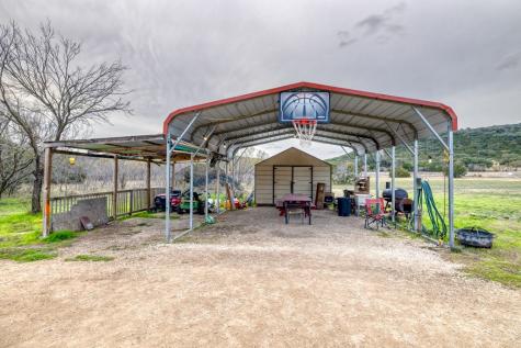 1189 County Road 350 Concan TX 78838