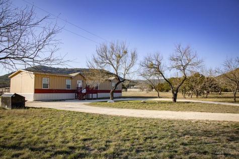 1189 County Road 350 Concan TX 78838